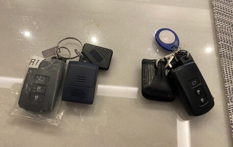 Toyota RAV4, 2014 год, 1 790 000 рублей, 10 фотография