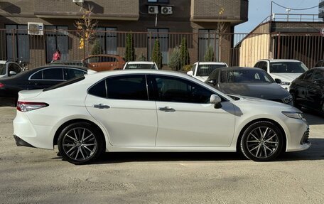 Toyota Camry, 2021 год, 3 000 000 рублей, 5 фотография