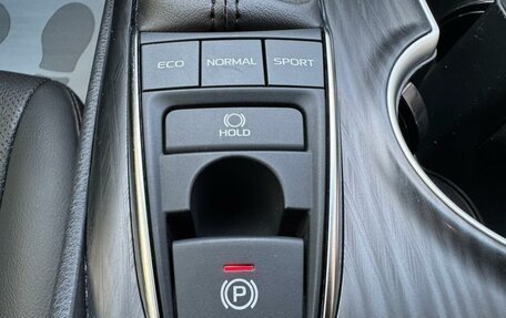 Toyota Camry, 2021 год, 3 000 000 рублей, 28 фотография