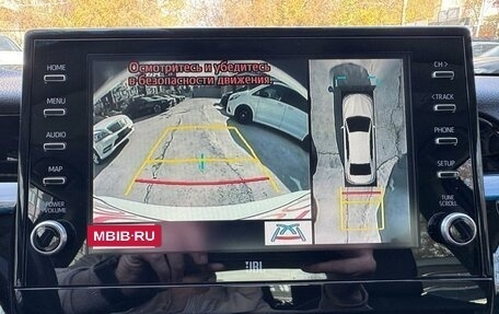 Toyota Camry, 2021 год, 3 000 000 рублей, 23 фотография