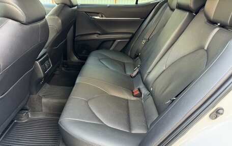 Toyota Camry, 2021 год, 3 000 000 рублей, 37 фотография