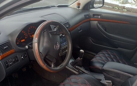 Toyota Avensis III рестайлинг, 2007 год, 800 000 рублей, 5 фотография