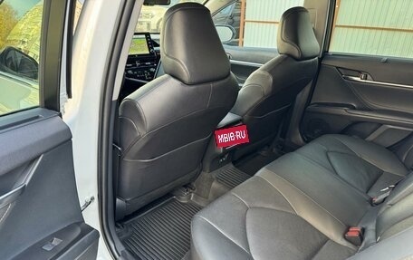 Toyota Camry, 2021 год, 3 000 000 рублей, 36 фотография