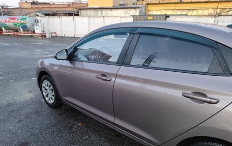 Hyundai Solaris II рестайлинг, 2021 год, 1 700 000 рублей, 4 фотография