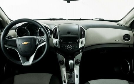 Chevrolet Cruze II, 2013 год, 844 000 рублей, 7 фотография