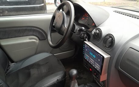 Renault Logan I, 2006 год, 277 000 рублей, 6 фотография