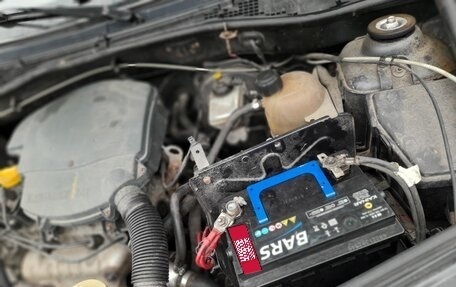 Renault Logan I, 2006 год, 277 000 рублей, 10 фотография