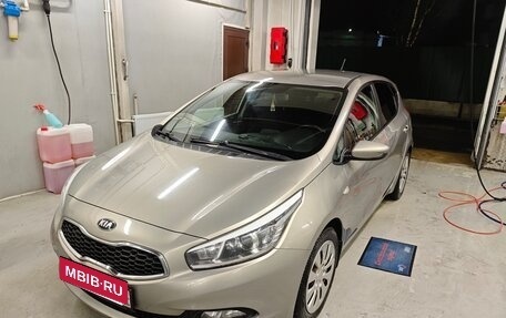 KIA cee'd III, 2012 год, 950 000 рублей, 2 фотография