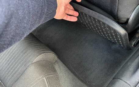 Audi A4, 2011 год, 1 290 000 рублей, 16 фотография