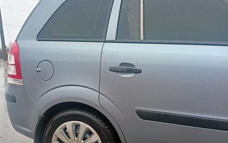 Opel Zafira B, 2006 год, 500 000 рублей, 2 фотография