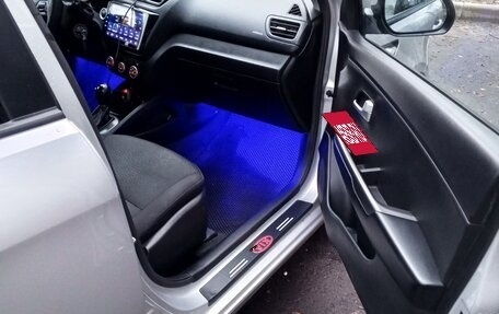 KIA Rio III рестайлинг, 2015 год, 920 000 рублей, 21 фотография