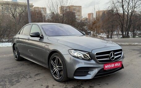 Mercedes-Benz E-Класс, 2018 год, 4 950 000 рублей, 8 фотография