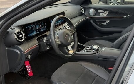 Mercedes-Benz E-Класс, 2018 год, 4 950 000 рублей, 9 фотография