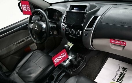 Mitsubishi Pajero Sport II рестайлинг, 2015 год, 1 845 000 рублей, 14 фотография