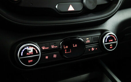 KIA Soul III, 2022 год, 2 249 000 рублей, 20 фотография