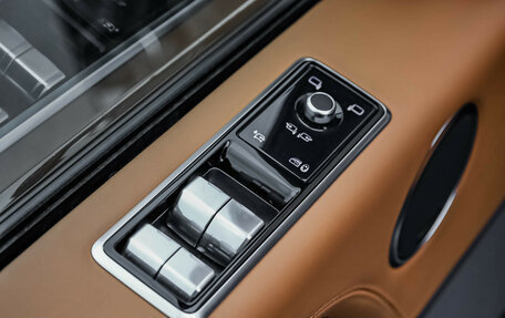 Land Rover Range Rover IV рестайлинг, 2021 год, 10 200 000 рублей, 15 фотография