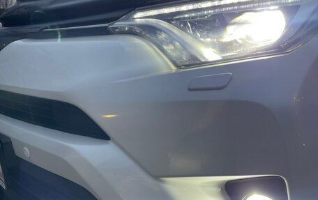 Toyota RAV4, 2019 год, 3 600 000 рублей, 28 фотография