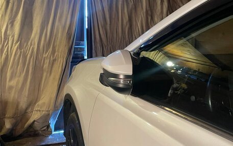 Toyota RAV4, 2019 год, 3 600 000 рублей, 27 фотография