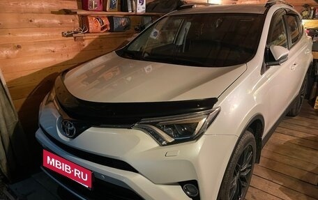 Toyota RAV4, 2019 год, 3 600 000 рублей, 26 фотография