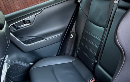 Toyota RAV4, 2020 год, 3 550 000 рублей, 7 фотография