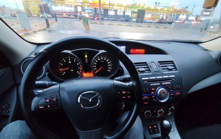 Mazda 3, 2010 год, 12 фотография