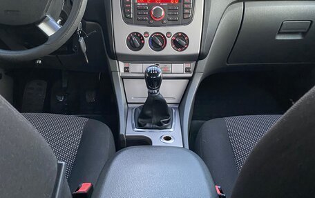 Ford Focus II рестайлинг, 2010 год, 565 000 рублей, 18 фотография