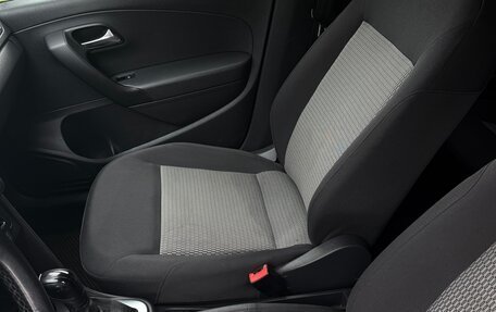 Volkswagen Polo VI (EU Market), 2011 год, 750 000 рублей, 9 фотография