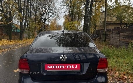 Volkswagen Polo VI (EU Market), 2011 год, 750 000 рублей, 4 фотография