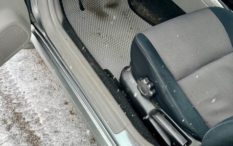 Subaru Forester, 2006 год, 750 000 рублей, 7 фотография