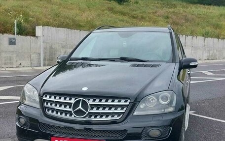 Mercedes-Benz M-Класс, 2008 год, 1 350 000 рублей, 1 фотография