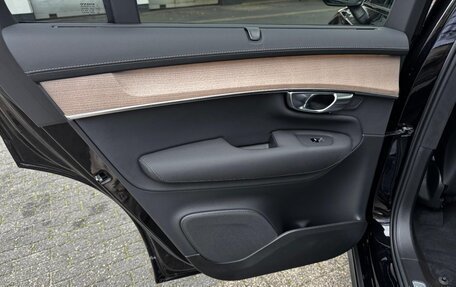 Volvo XC90 II рестайлинг, 2025 год, 14 490 000 рублей, 7 фотография