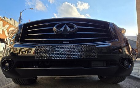 Infiniti QX70, 2014 год, 3 499 999 рублей, 12 фотография