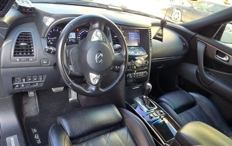 Infiniti QX70, 2014 год, 3 499 999 рублей, 32 фотография