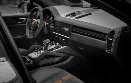 Porsche Cayenne III, 2021 год, 20 000 000 рублей, 9 фотография