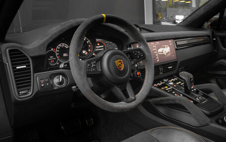 Porsche Cayenne III, 2021 год, 20 000 000 рублей, 11 фотография