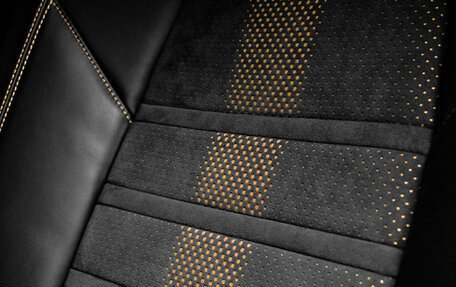 Porsche Cayenne III, 2021 год, 20 000 000 рублей, 26 фотография