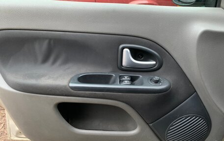 Renault Symbol, 2009 год, 320 000 рублей, 8 фотография