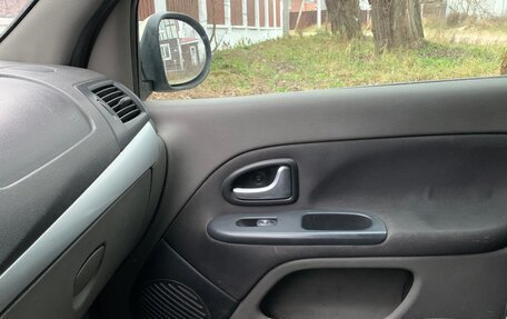 Renault Symbol, 2009 год, 320 000 рублей, 14 фотография