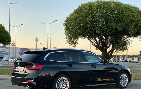 BMW 3 серия, 2019 год, 2 900 900 рублей, 26 фотография