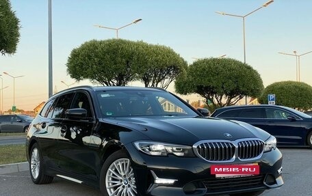 BMW 3 серия, 2019 год, 2 900 900 рублей, 36 фотография