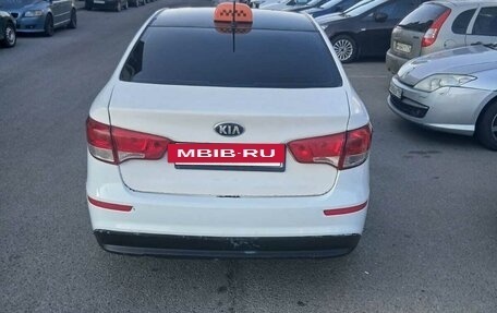 KIA Rio III рестайлинг, 2016 год, 420 000 рублей, 3 фотография