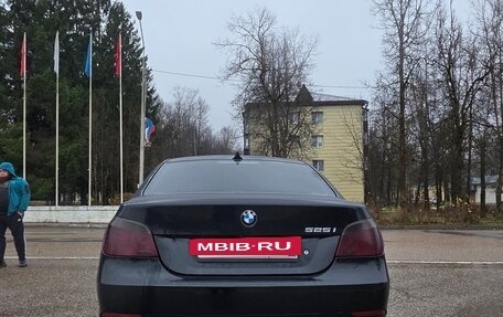 BMW 5 серия, 2006 год, 1 100 000 рублей, 10 фотография