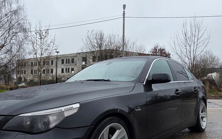 BMW 5 серия, 2006 год, 1 100 000 рублей, 13 фотография