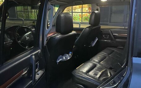 Mitsubishi Pajero IV, 2007 год, 1 300 000 рублей, 4 фотография