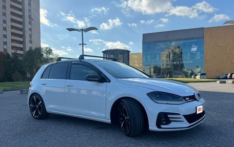 Volkswagen Golf VII, 2019 год, 1 780 000 рублей, 6 фотография
