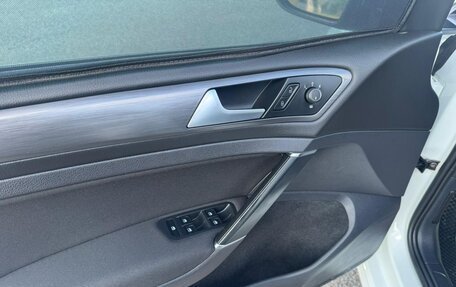 Volkswagen Golf VII, 2019 год, 1 780 000 рублей, 9 фотография