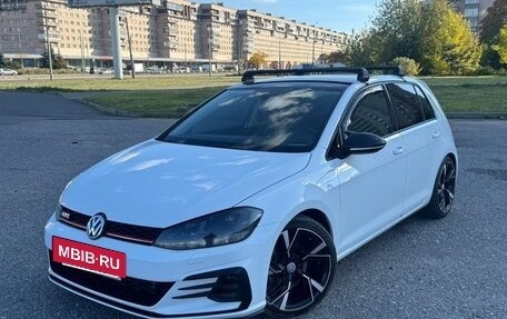 Volkswagen Golf VII, 2019 год, 1 780 000 рублей, 5 фотография