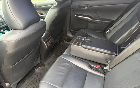 Toyota Camry, 2016 год, 2 100 000 рублей, 22 фотография