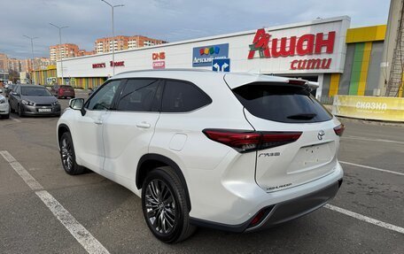 Toyota Highlander, 2025 год, 5 895 000 рублей, 7 фотография