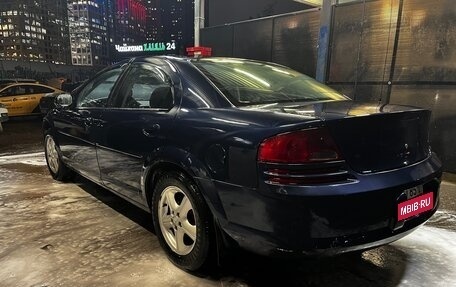 Dodge Stratus II, 2005 год, 400 000 рублей, 6 фотография